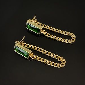 ✨Beautiful Dark Green Crystal Goldtone Chain earrings